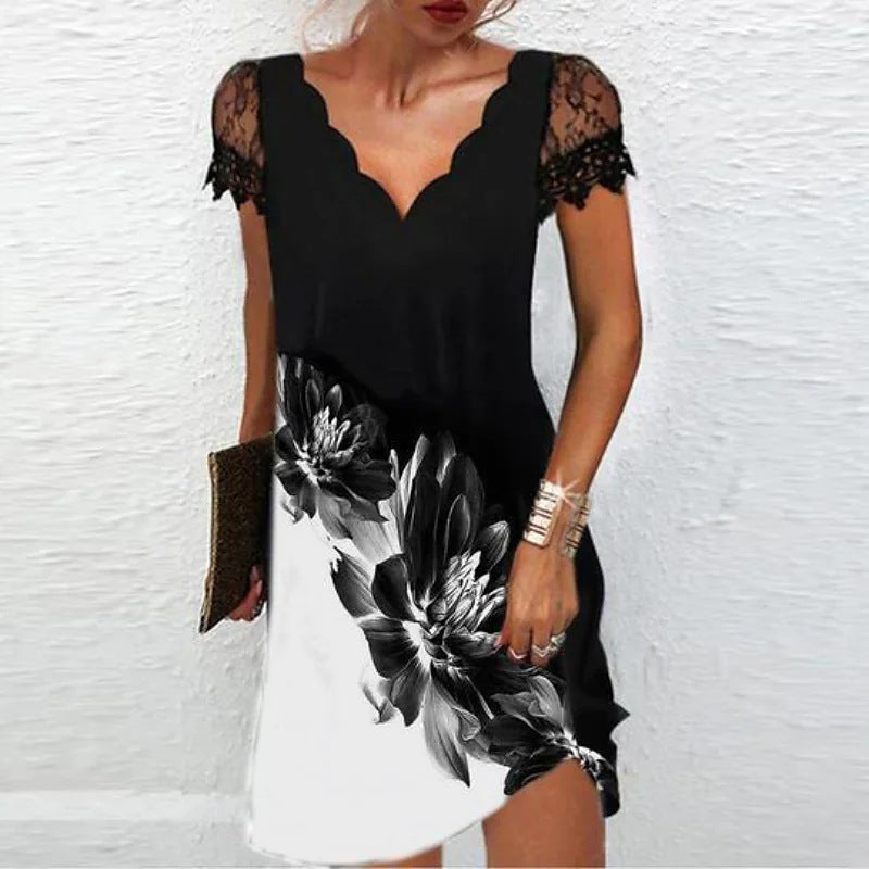 Women’s Scalloped Neck Short Sleeve Mini Dress