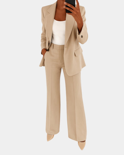 Aya | Pantsuit with Blazer