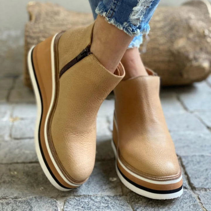 Women’s Winter Platform Chelsea Boots