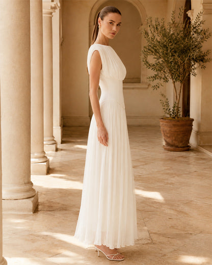 Evelina | Elegant Ivory Chiffon Midi Dress
