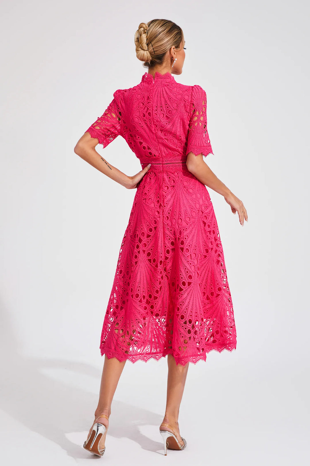 Women’s Chic Lace Midi Dress