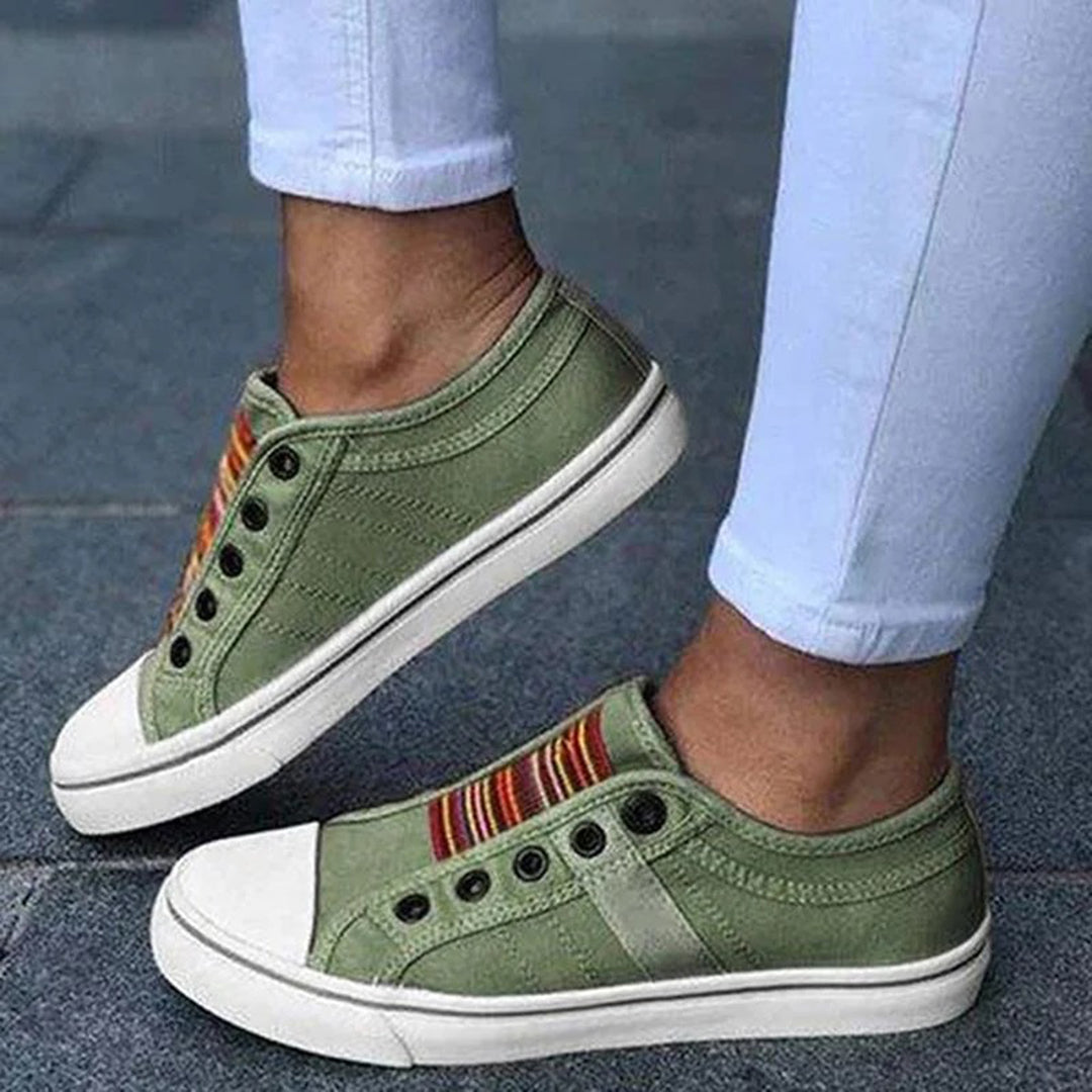 Women’s Trendy Low-Top Stylish Sneakers