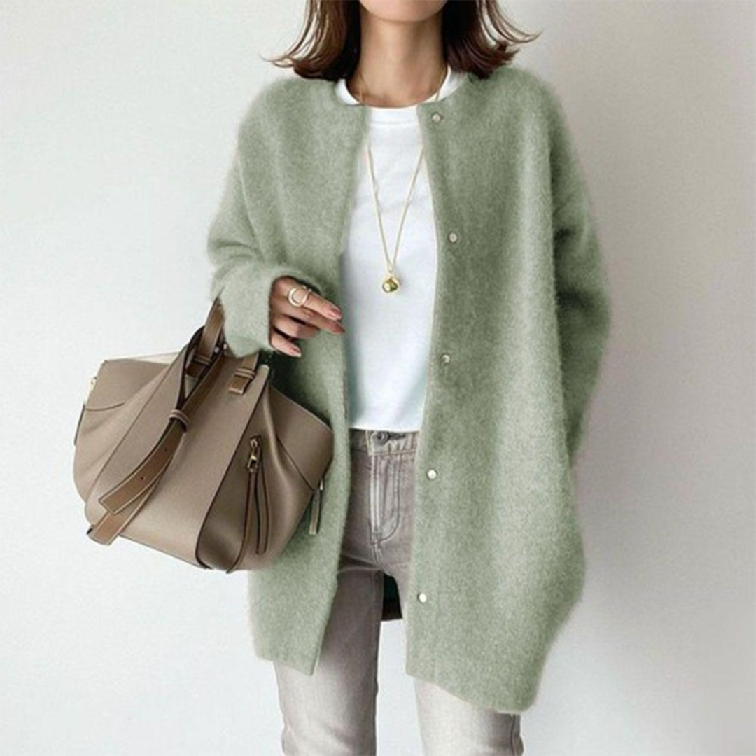 Women’s Elegant Relaxed Fit Warm Winter Cardigan