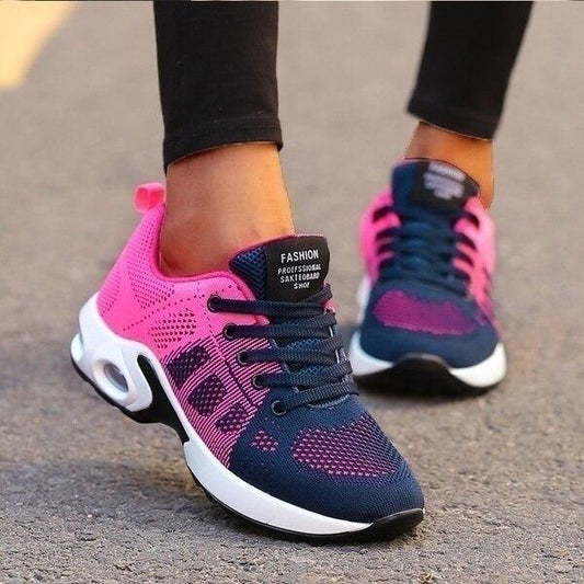 Women’s Trendy Athletic Style Running Shoes