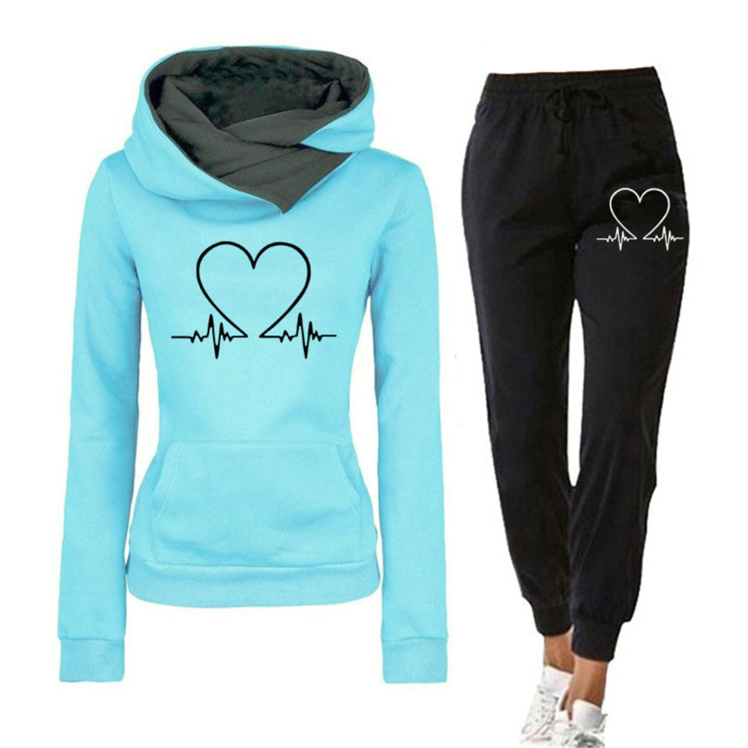 Women’s Relaxed Fit Two-Piece Tracksuit