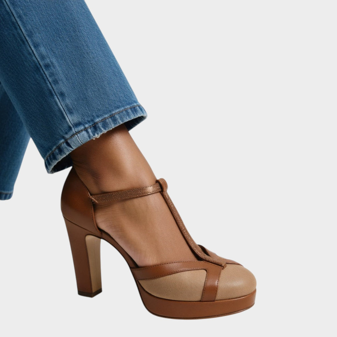 Tacones T-bar de plataforma de cuero