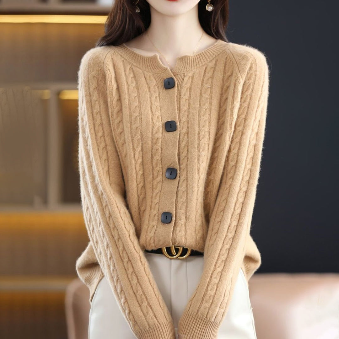 Women’s Cozy Button-Up Relaxed Fit Winter Cardigan
