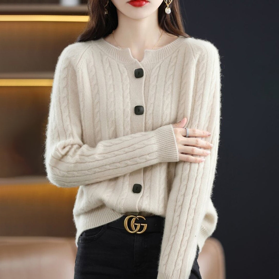 Women’s Cozy Button-Up Relaxed Fit Winter Cardigan