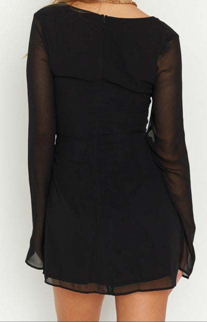 Women’s Modern Long Sleeve Fitted Mini Dress