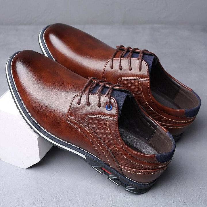 Men Lace Up Anti Slip Walking Shoes