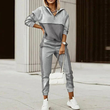 Women’s Relaxed Fit Zip Tracksuit Set