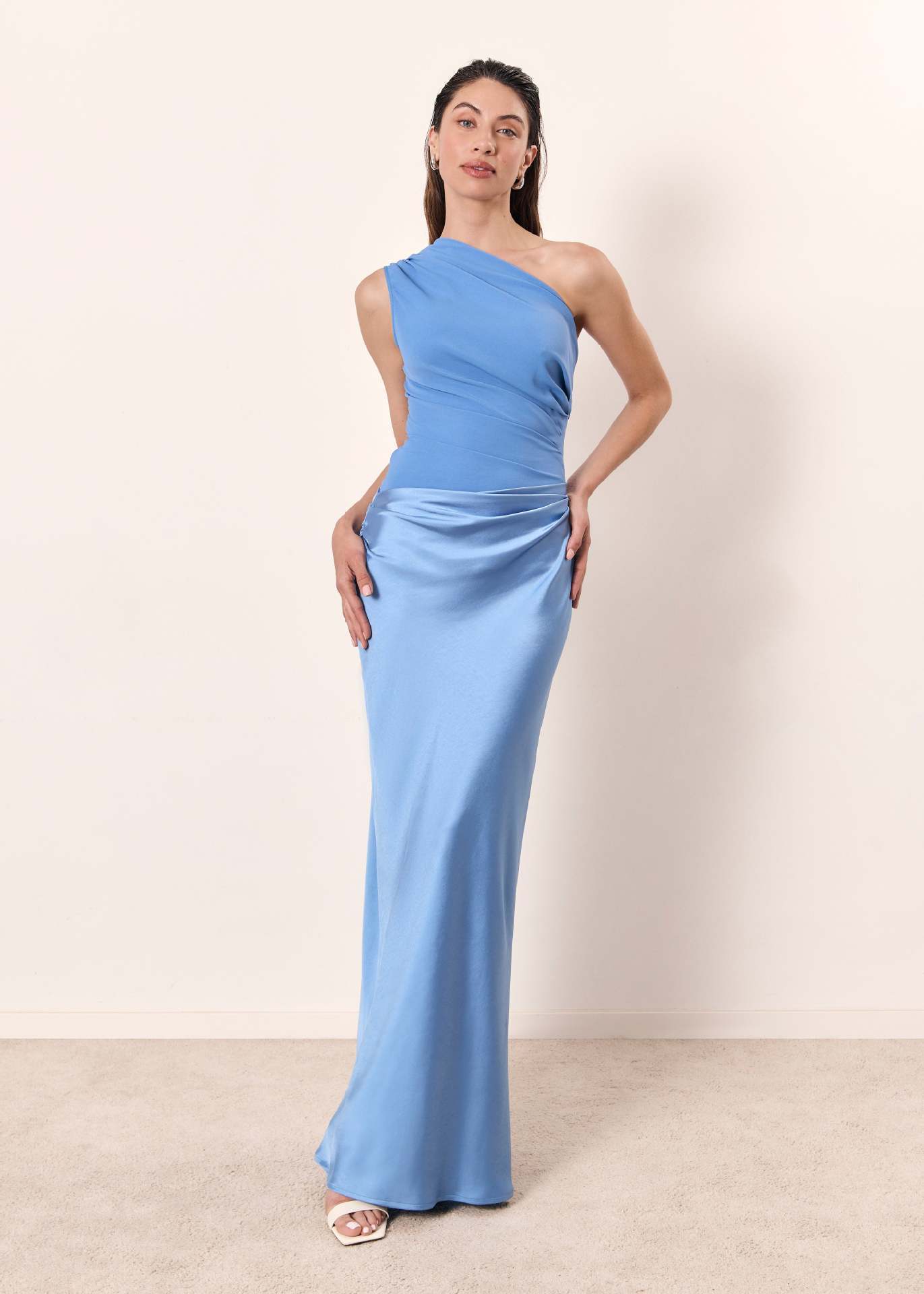 Chic Women’s One-Shoulder Evening Dress
