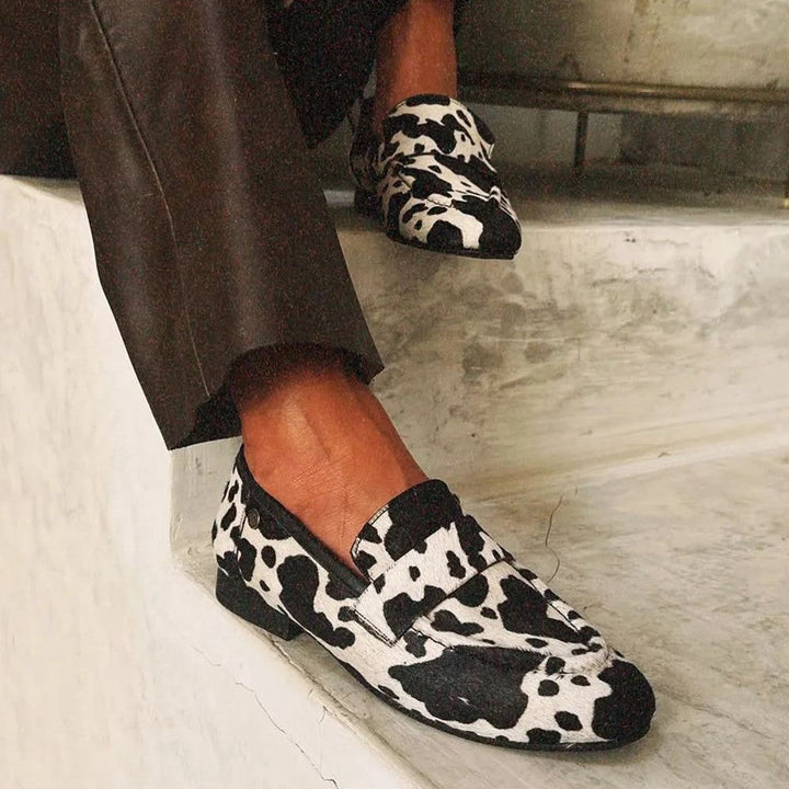 Mocasines elegantes con estampado animal