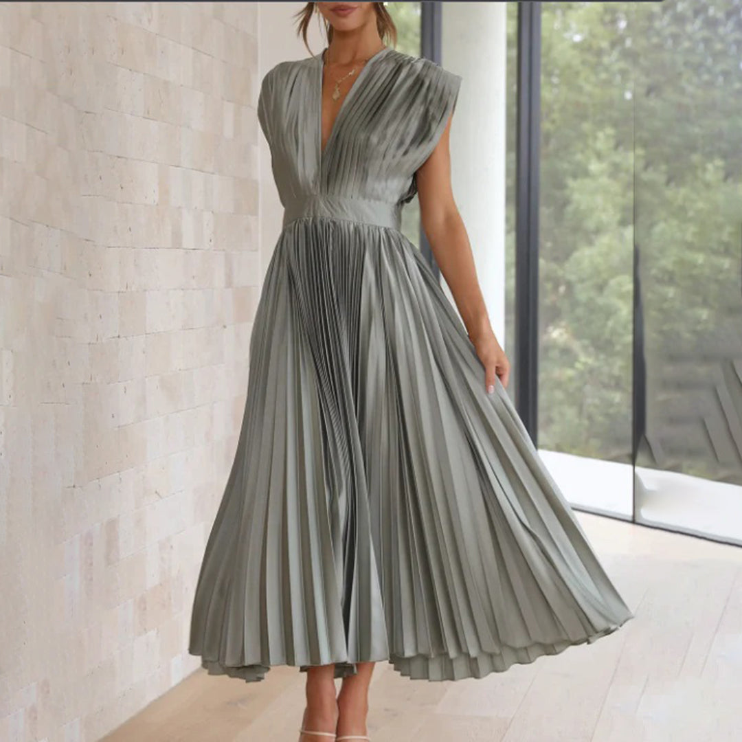 Vestido midi plisado atemporal