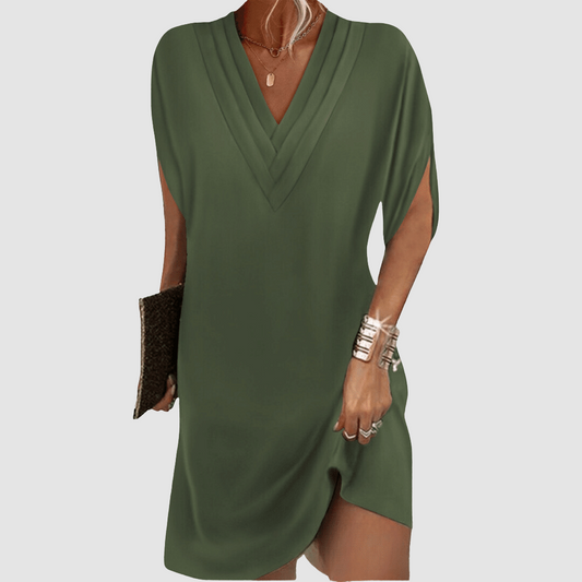 Elegant Dress with Half Sleeves