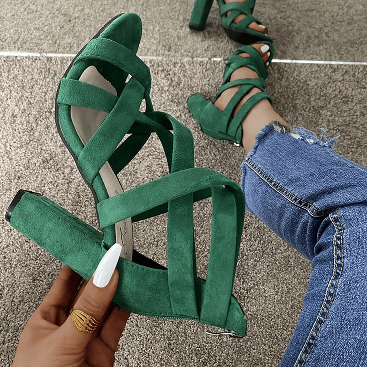 Women’s Chunky Heel Strappy Shoes