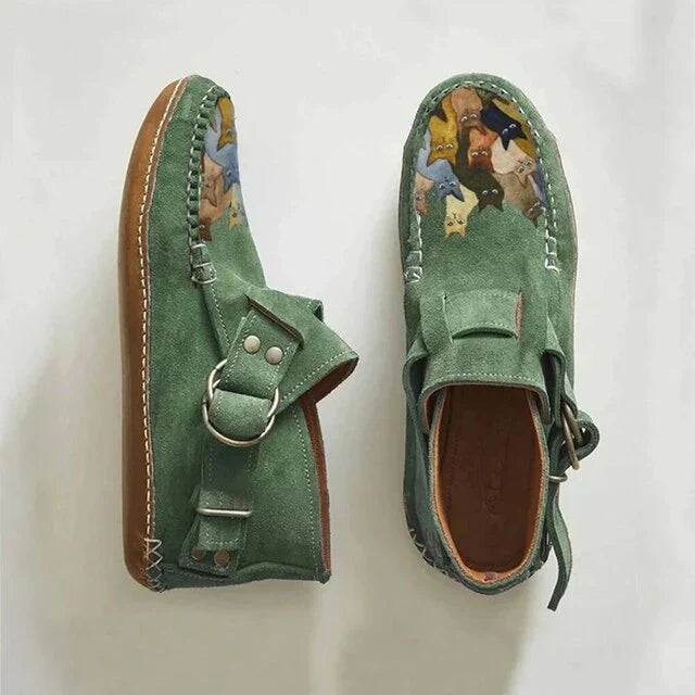 Women’s Artistic Cat Design Slip-On Shoes