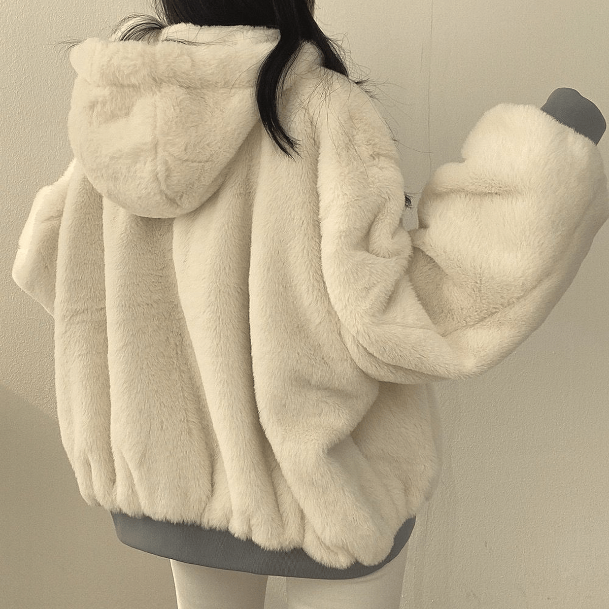 Women’s Relaxed Fit Warm Winter Jacket
