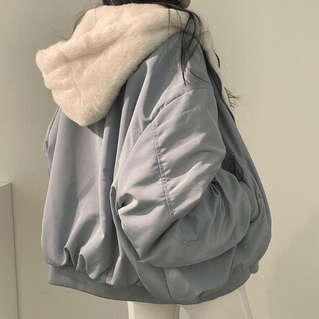 Women’s Relaxed Fit Warm Winter Jacket