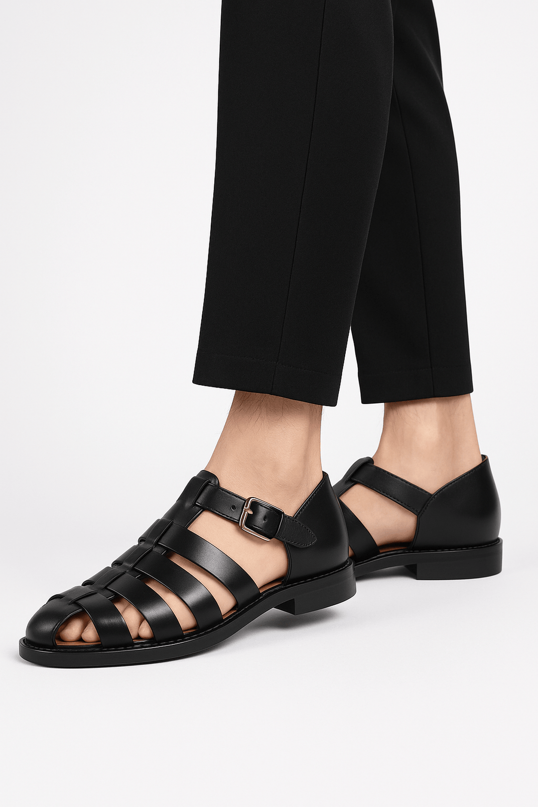 Men Closed Toe Buckle Strap Casual Sandals