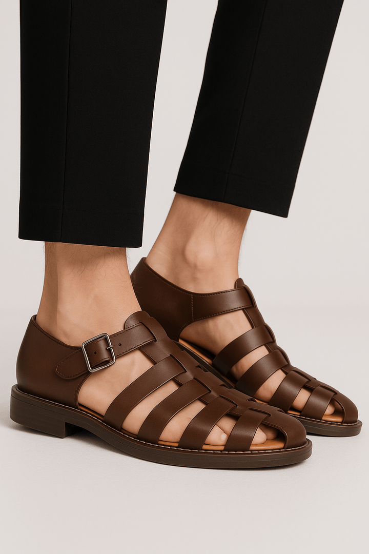 Men Closed Toe Buckle Strap Casual Sandals
