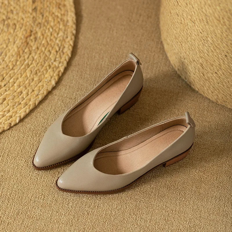 Zapatos de tacón clásicos y cómodos