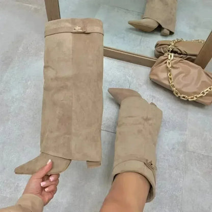Botas bucaneras de cuero para mujer con hebilla