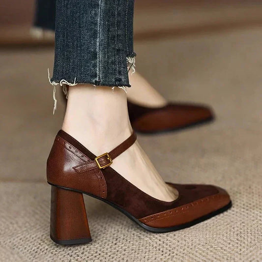 Zapatos de tacón "Noir Elegance"