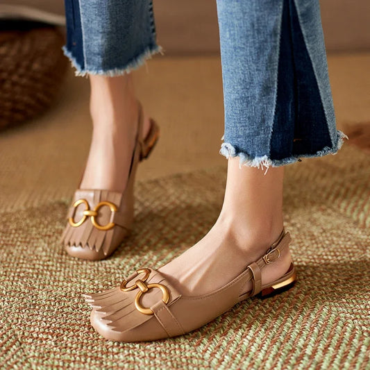 Sandalias con correa y hebilla