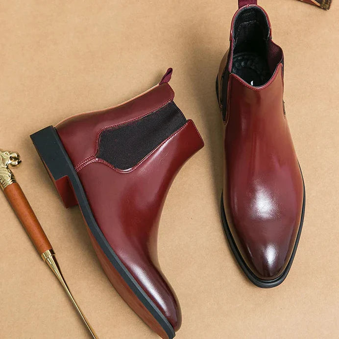 Elegant Leather Chelsea Boots for Men