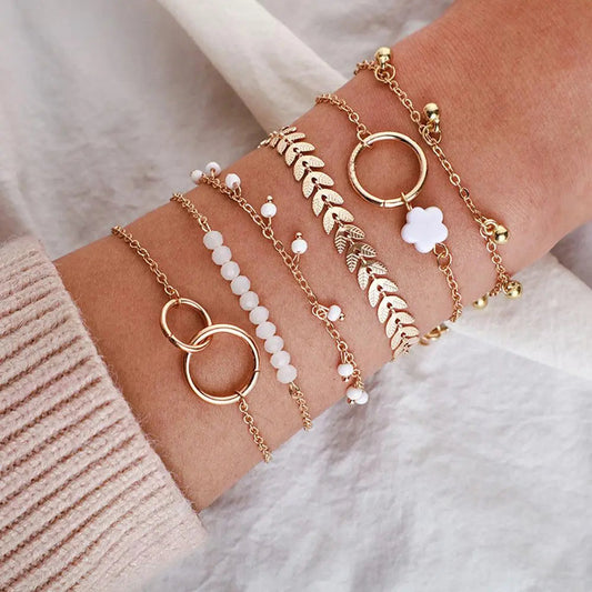 Juego de pulseras en capas