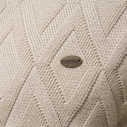 Men's Sweater with Diamond Pattern