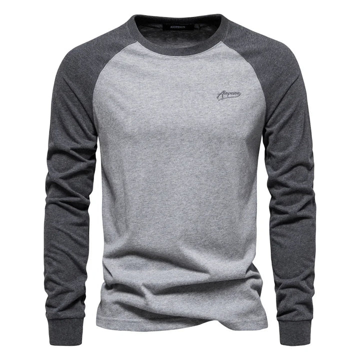 Camiseta de manga larga con mangas raglán
