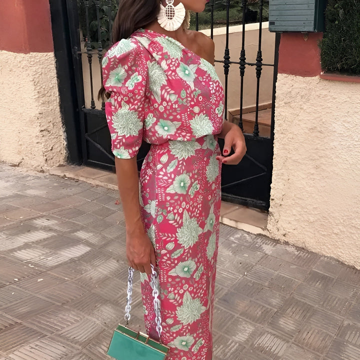 Elegant Maxi Dress with Pattern