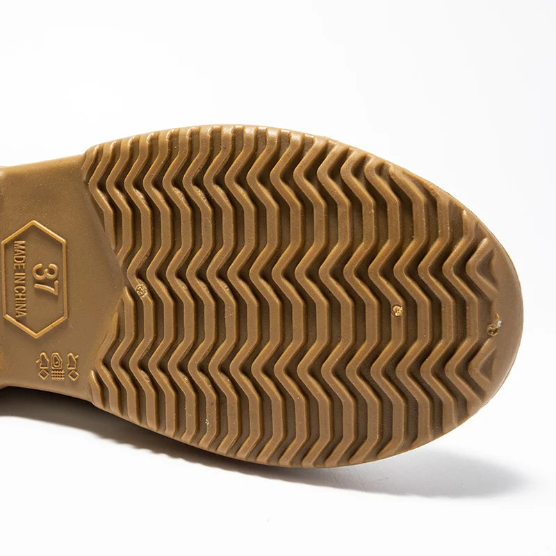 Women’s Waterproof Outdoor Slip-On Boots