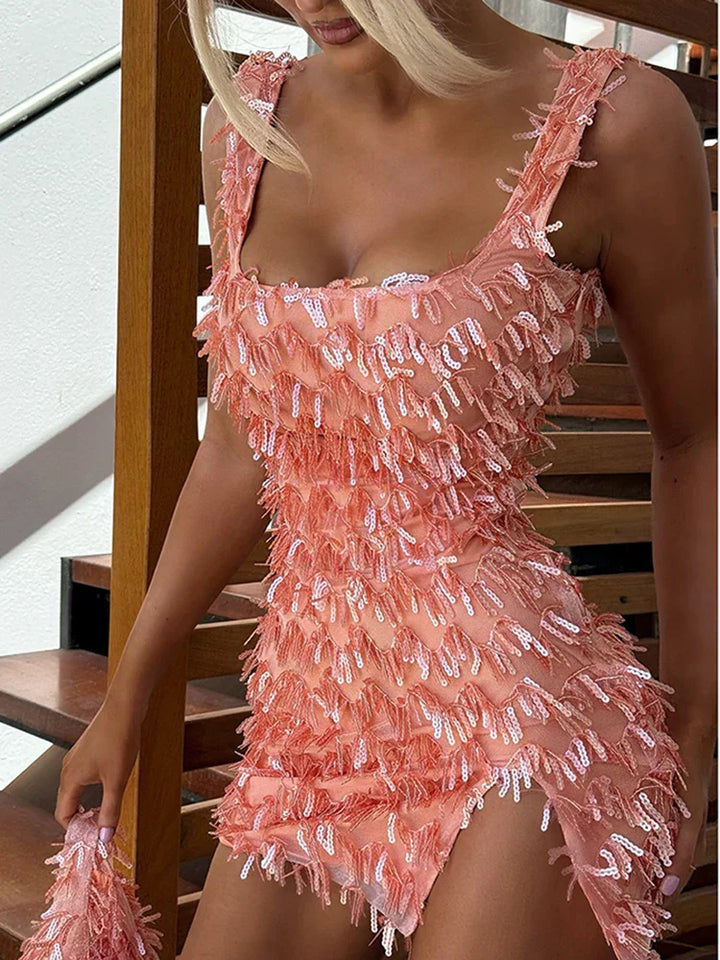 Women’s Cocktail Dress with Fringe Feathers