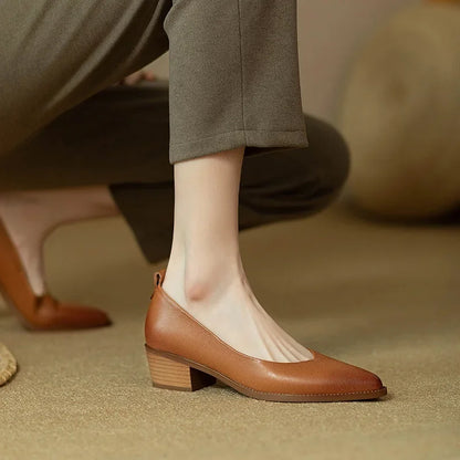 Zapatos de tacón clásicos y cómodos