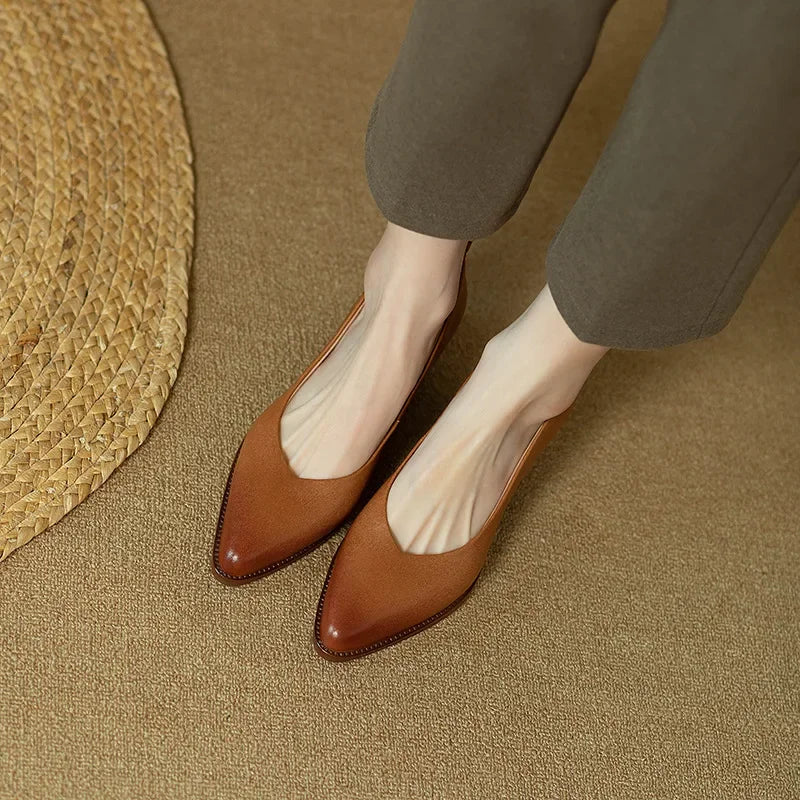 Zapatos de tacón clásicos y cómodos