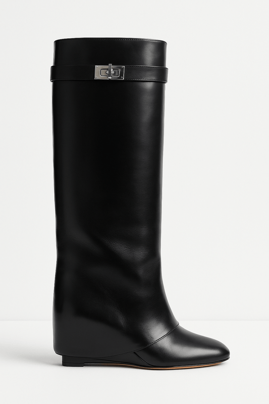 Botas clásicas altas de mujer con hebilla en la caña