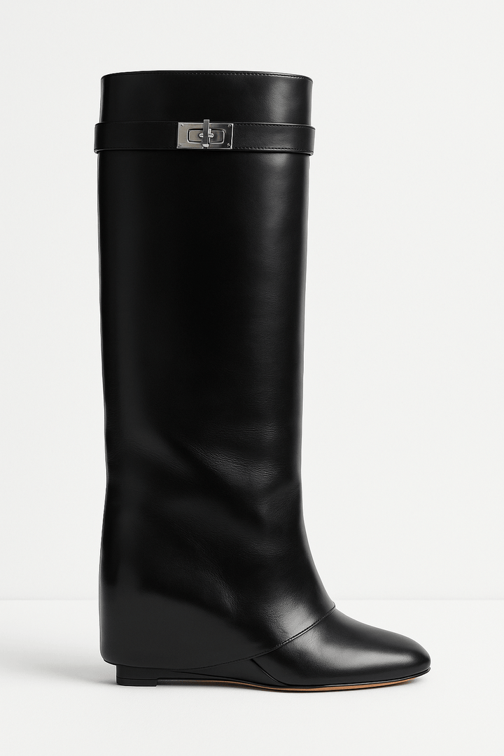 Women’s Classic High Buckled Shaft Boots