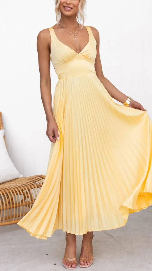 Women’s Pleated V-Neck Maxi Dress