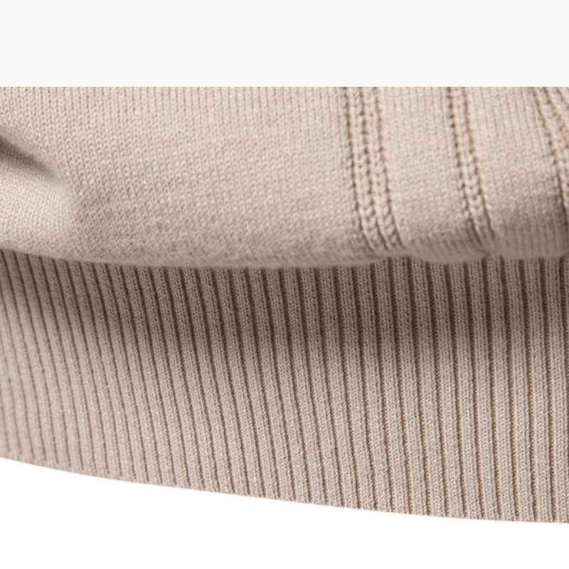 Stylish Men's Sweater with Check Design