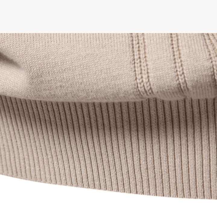 Stylish Men's Sweater with Check Design