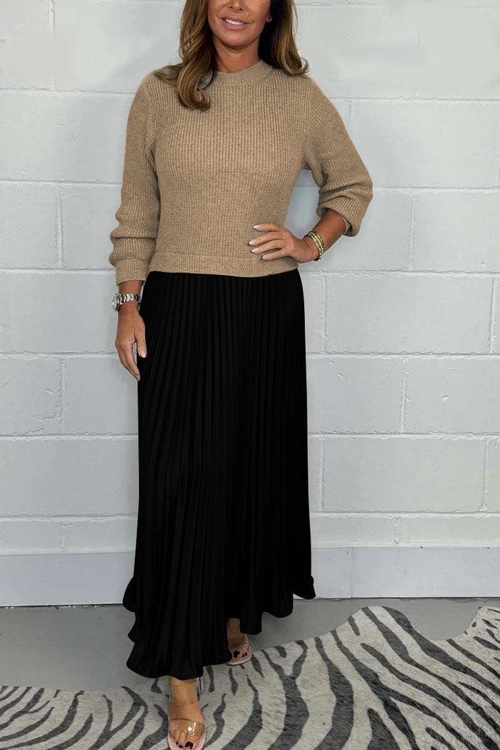 Maxi dress with sweater and pleated skirt