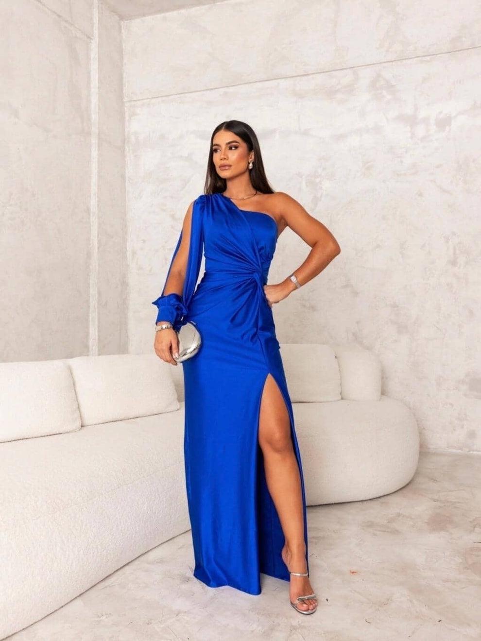 Elegant Maxi Dress