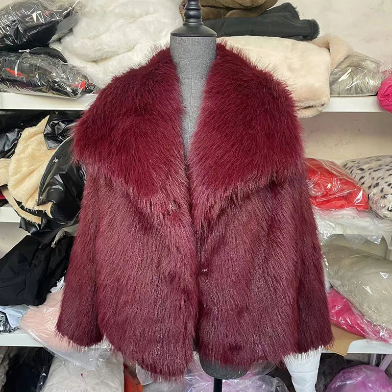 Women’s Relaxed Fit Faux Fur Jacket