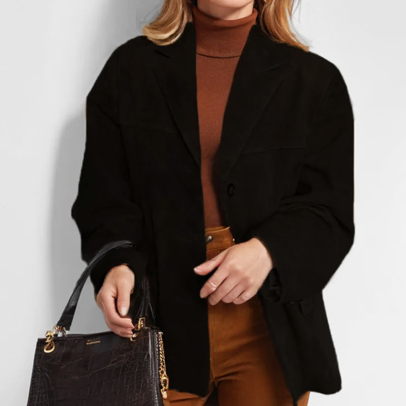 Blazer de mujer elegante con botones