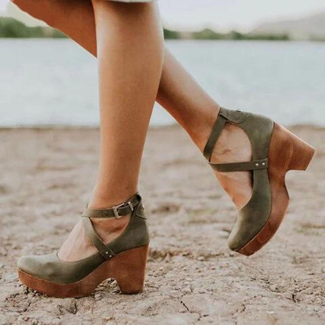 Women’s Vintage Style Cross Strap Heels
