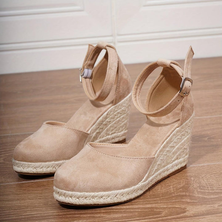 Sandalias de cuña cerradas con hebilla para mujer