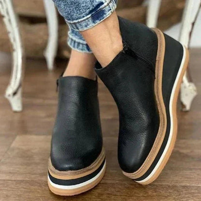 ELEGANT WATERPROOF BOOTS
